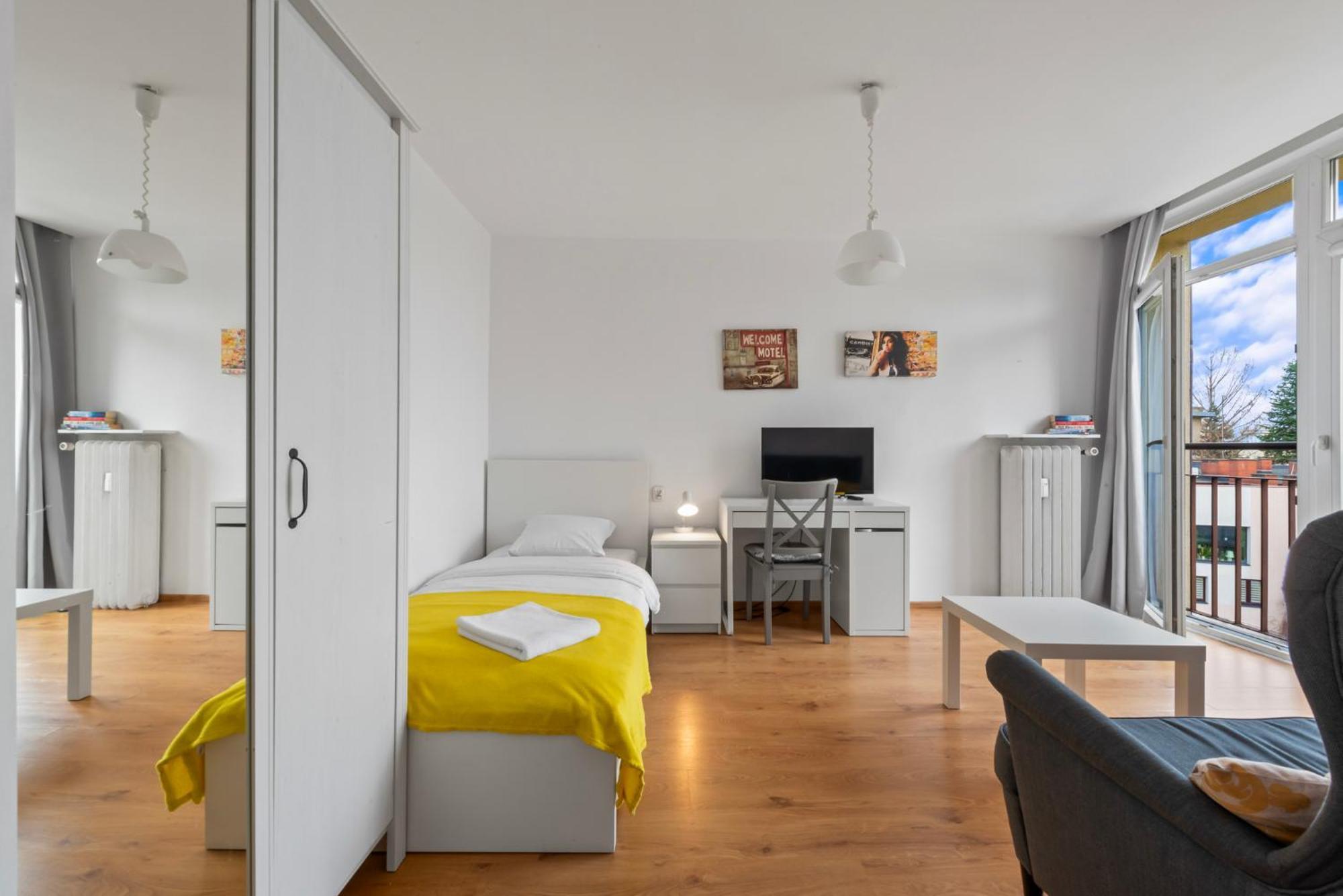 Quiet 3-bedroom Flat. Old Town. Appartement